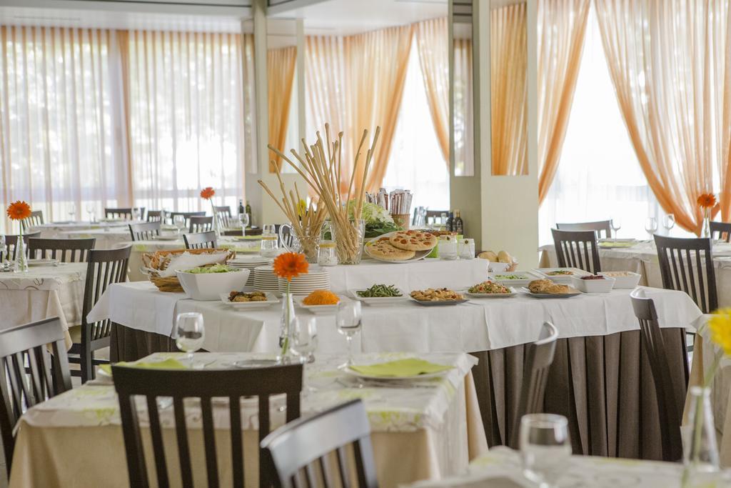 Hotel Villa Tosi Bellaria-Igea Marina Eksteriør billede