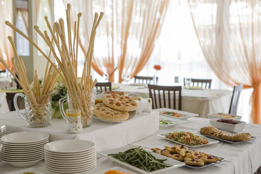 Hotel Villa Tosi Bellaria-Igea Marina Eksteriør billede