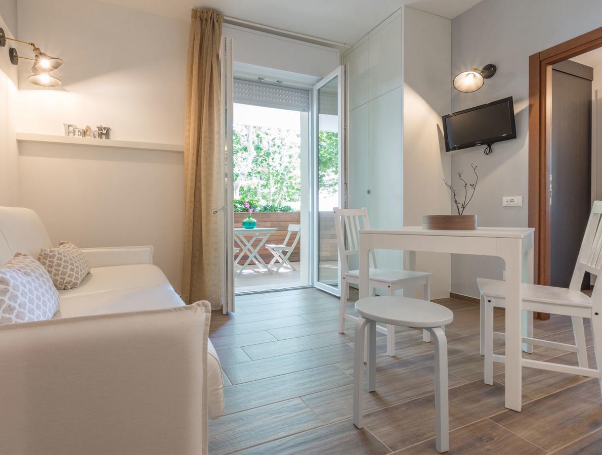 Hotel Villa Tosi Bellaria-Igea Marina Eksteriør billede